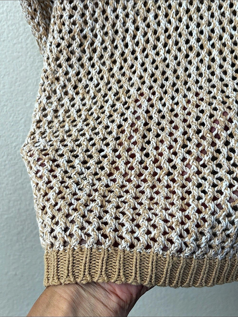 Tommy Hilfiger Open Knit V-Neck Sweater Beige & White Size Large - Picture 5 of 7